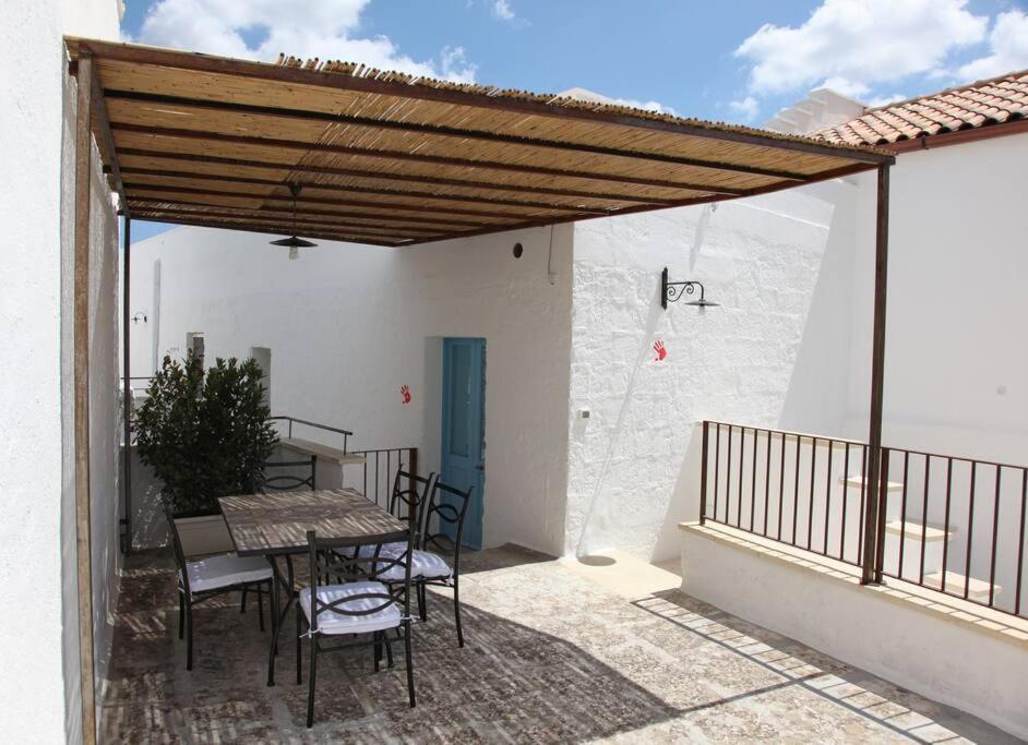 Rosso In Corte - Salento - Corte Dei Colori Spongano Eksteriør bilde