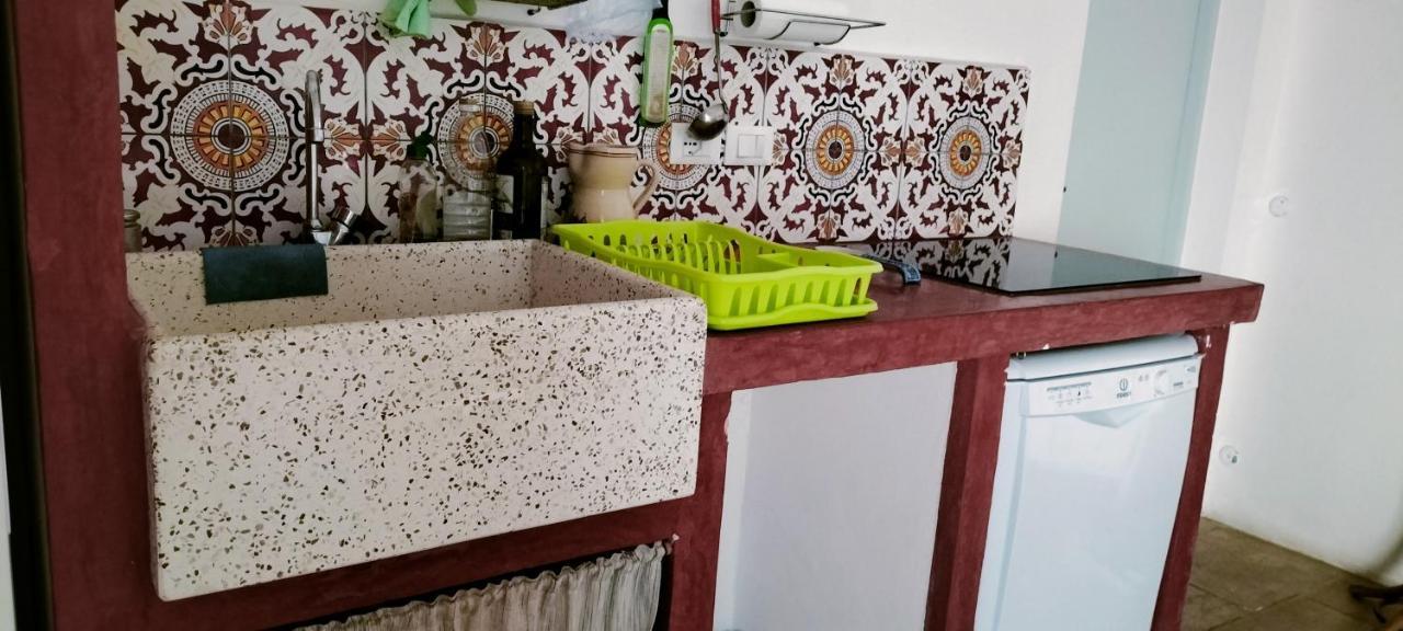 Rosso In Corte - Salento - Corte Dei Colori Spongano Eksteriør bilde